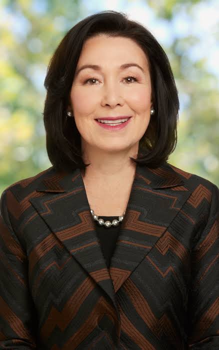 headshot of safra catz